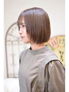 メイズ(MAZE) 【メイズ 東中野・鍛原】内側から毛量を減らしたミニマムボブ