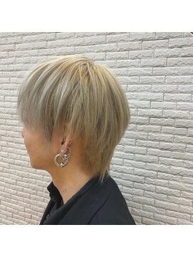 ゴッドヘアーアンドメイク 高崎店(GOD Hair&Make) ハイトーンウルフ