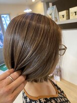 リアン(Lien)&nbsp;ショートボブ×白髪ぼかしハイライト