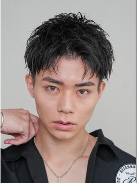 フィフス トウキョウ (fifth TOKYO) 渋谷スパイキーショートパーマルーズパーマ刈り上げショート