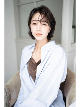 マグノリア オモテサンドウ(MAGNOLiA Omotesando) 大人可愛いゆるっとニュアンスボブパーマ・・・HINATA