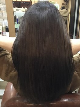 大人女性に人気の髪質改善サロン◇女性スタイリストならではの目線で、大人女性のお悩みを解決へ。