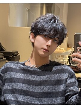 アイトーキョー 名古屋栄(AI TOKYO) フェザーパーマ/フェザーショート/センターパート/名古屋/栄