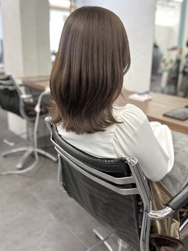 オウル(Owll) ◆◇大人ヘルシーくびれヘアミディアムレイヤー◇◆