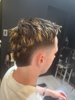 フランクスバーバー アンド ビアークラブ(FRANK'S BARBER and BEER CLUB) MEN’S HAIR/波巻ツイストスパイラル/フェザーパーマ/日比谷