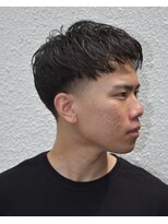 フリーク バーバーショップ 都島店(FREAK BARBER SHOP)&nbsp;テーパーフェード×アップバングショート