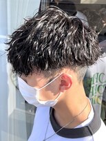 ツイストスパイラルパーマ波巻きスパイラルツーブロック