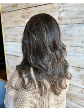 プアヒール(pua heal) ハイライトカラー