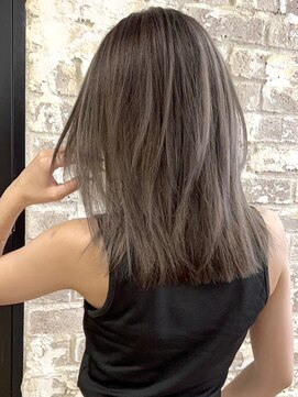 ソル オモテサンドウ 表参道 青山(SOL . OMOTESANDO) イヤリングカラーインナーカラーハイライトフェイスフレーミング