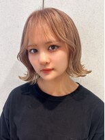 ユーフォリア 渋谷グランデ(Euphoria SHIBUYA GRANDE)&nbsp;ハイトーン ベージュカラー 外ハネボブ シースルーバング