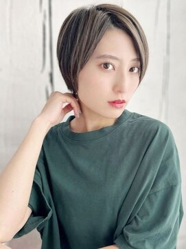 ナル 宇都宮(nalu) メンズライクなハイトーンショート