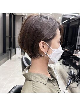ハルキミナト ジャパン トウキョウ(HARUKI MINATO japan TOKYO) 20代30代40代50代/丸みショート/クビレ/前髪あり/表参道