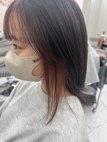 リノ 金山(Rino)&nbsp;デザインカラー/レイヤーカット/ウェットヘア/オリーブベージュ