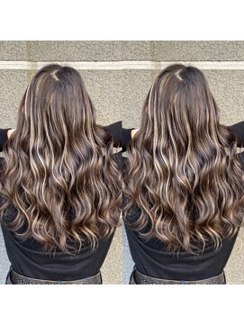 アッシュ 茗荷谷店(Ash) 白髪が気になる方も、ふんわりヘアで若々しい印象に！