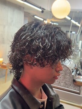 メイン(MENIN) 【Insta@hi_de0205】サーフカールスタイル[相模大野/町田/眉毛]