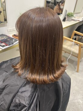 テラス アヴェダ 大丸心斎橋店(Terrace AVEDA) サラツヤ♪高濃度水素カラー