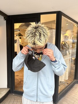 ジュベ(juve.) 【juve.】スパイキーショート/ブロンドヘアー