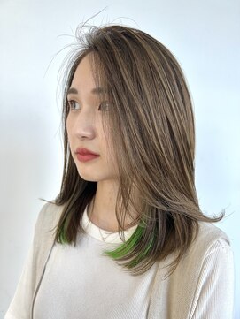 ビュートリアム 神戸(BEAUTRIUM) 赤み消しカラー/インナーカラー/ベージュ/顔周りレイヤー