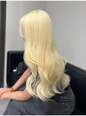 16122抜きっぱなしブリーチ金髪レイヤーロングホワイトブロンド