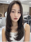 ハイライトカラーミルクティーベージュレイヤーカット
