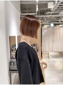 多毛でも広がらないコンパクトショートボブ