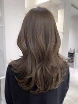 ムード(MOOD,)&nbsp;イメチェン/ピンクベージュ/アンブレラカラー/前髪/銀座駅