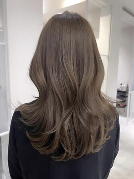 ムード(MOOD,) イメチェン/ピンクベージュ/アンブレラカラー/前髪/銀座駅