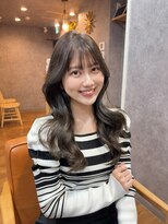 ココア(cocoa)&nbsp;艶×透明感大人グレージュヘア