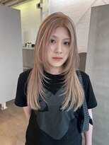 カシェ ホリエ(CACHE HORIE)&nbsp;ベージュ / ハイトーン / レイヤーカット / 小田