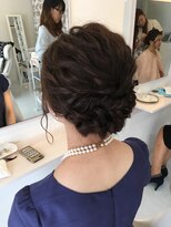 シュエット(Chouette)&nbsp;ねじりゆるふわアップヘア