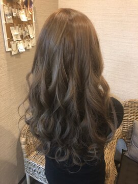 シェリー(cherie) メッシュグレージュ