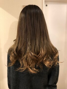 エノモト(ENOMOTO) 赤み消しカラーグラデーションカラー毛先束感カールロング