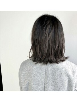 エース (ACE) ACE LAマットグレージュ×タッセルロブ