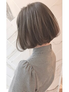 ジーナ 船橋(Zina) オトナ女子ツヤ髪アッシュカラーふんわりミディシースルーバング