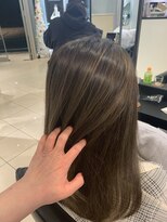 簡単スタイリング　髪質改善　大人のハイライト