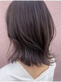 顔周りレイヤーカットくびれヘアミルクティーベージュカラー