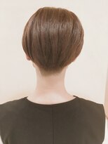 モリオ フロム ロンドン 成増店 【morio成増/一戸】大人可愛い刈り上げ丸みショート