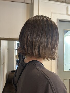 スマイロンナイロン ヘアー(smile on nylon hair) 切りっぱなしボブ