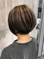 アース 八王子店(HAIR&MAKE EARTH)&nbsp;◆デザインハイライト◆丸みショート◆ミルクティーベージュ