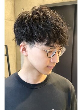 ブルニール 心斎橋(BLEUNIR) ツイストスパイラル　無造作　マッシュ　心斎橋メンズパーマ