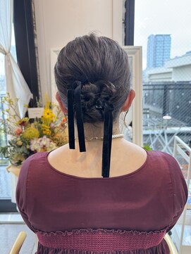 ロカ 表参道(loka) タイトアレンジ/お呼ばれセット[表参道/ブリーチ/ハイライト]Mai