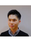 男らしさと誠実さが出るアップスタイル黒髪ショート アイビー