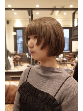 ナビッジ(NABIGE) ハイトーングレージュボブ