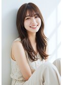 ロング×顔周りレイヤー