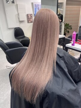 ペレ 渋谷(PELE) イメチェン/ホワイトブロンド/外ハネボブ/美髪/渋谷