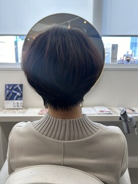 アルトル 池袋(altru) 後ろ姿から美しく