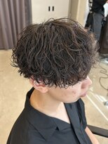 アコロン(acoron.)&nbsp;波巻きパーマ/ツーブロック/刈り上げ/池袋メンズカット