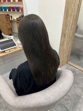 シアエミュー 新越谷店(SHEER emu) オリーブグレージュ【新越谷・南越谷】