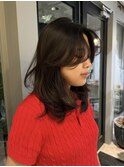 ナチュラルブラウン×顔まわりレイヤーカット