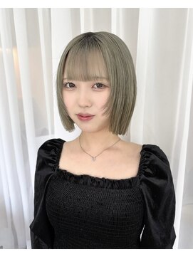 アイドットプラス 札幌大通り(i.+ODORI) あご下1cmフェイスレイヤー切りっぱなしボブ